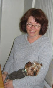 crystal_and_her_new_mom.jpg.w180h298.jpg